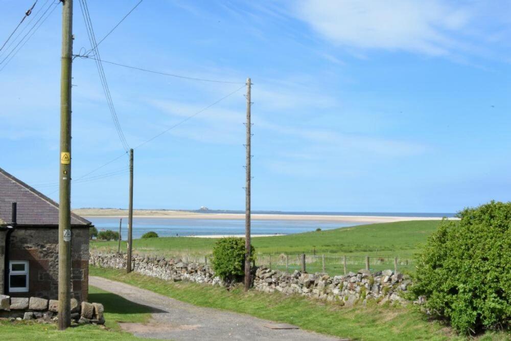 Kittiwake Cottage, Budle Bay Bamburgh Exterior photo